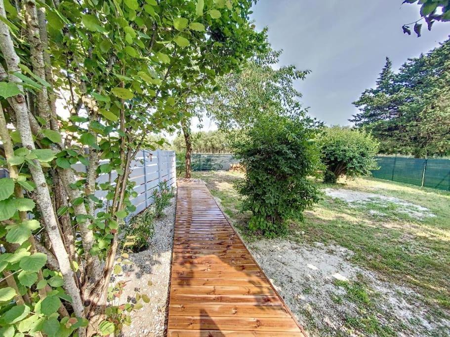 Les Penates Du Pastel - Jardin & Terrasse Apartment Villefranche-de-Lauragais Exterior photo